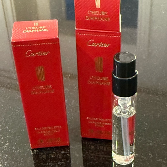 Cartier ring box, bag, holiday ribbon with gift tag - Picture 9 of 12